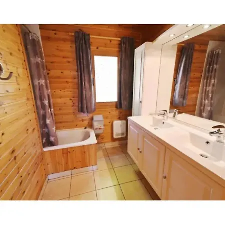 Cosy With Sauna In A Quiet Area Just Outside *