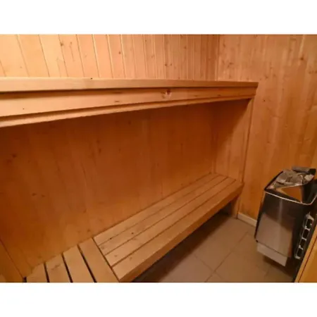 Dom wakacyjny Cosy With Sauna In A Quiet Area Just Outside